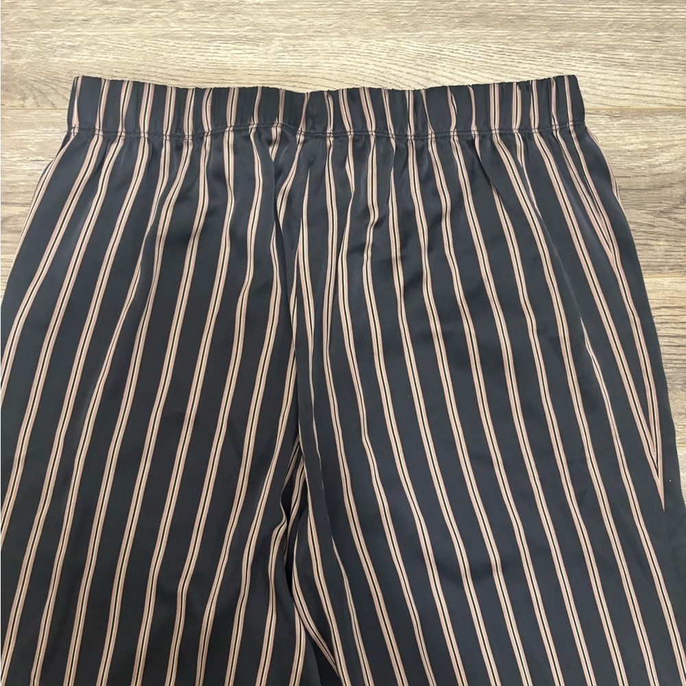 Reitmans Women’s Striped Pajama Set Size Medium - Picture 11 of 15